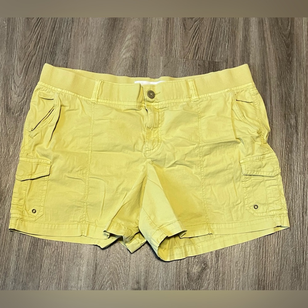 Sonoma mustard yellow shorts size 16